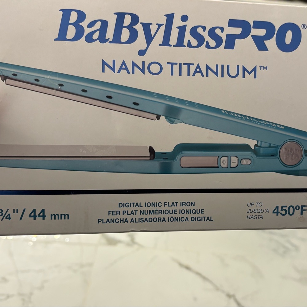 Babyliss Pro Nano Titanium. Bnib